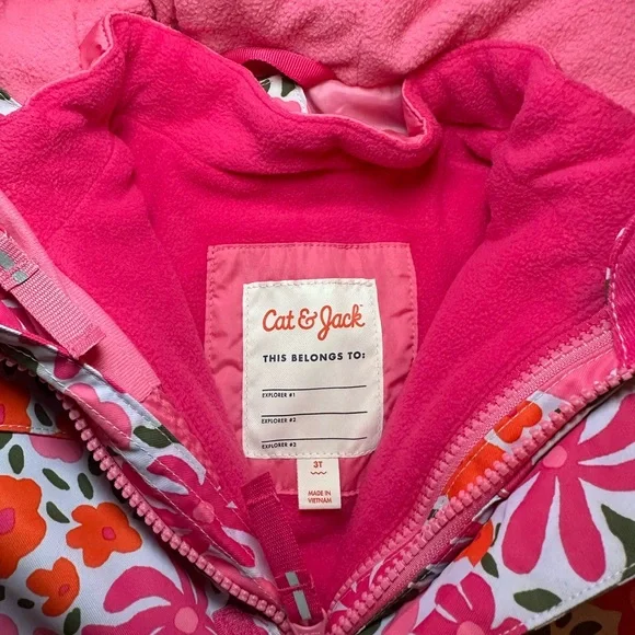 NWOT Cat & Jack Pink Floral Hooded Winter Coat Jacket - Picture 3 of 3
